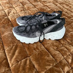 Nike Space Hippie 04 sneakers size 8.5